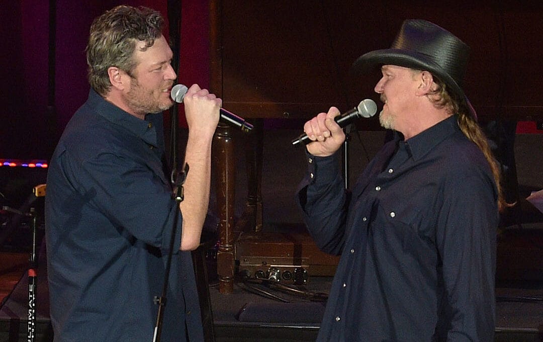 Blake, Trace & Garth Light